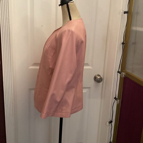 Dana Buchman 100% leather jacket, size 12 - Picture 5 of 10